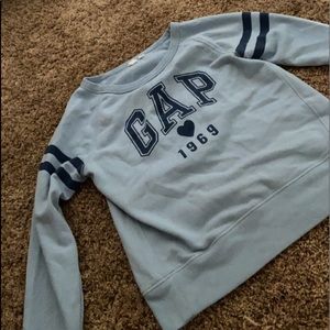 long sleeve sweatshirt/pullover
